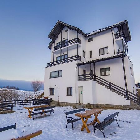 Vila Luca-Hotel Ширня Екстер'єр фото